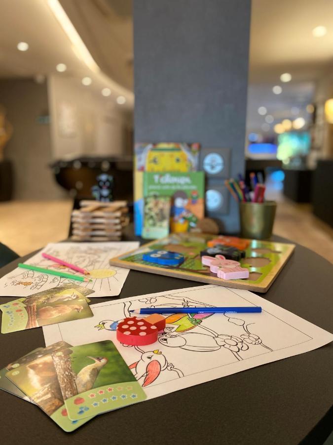Ibis Styles Rennes Cesson Hotell Exteriör bild